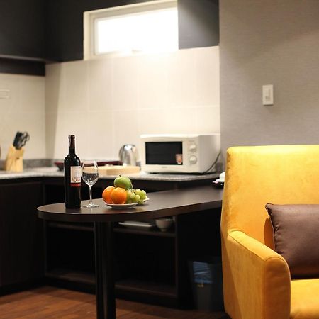 Compass Living Joy Aparthotel Ho Şi Min Exterior foto