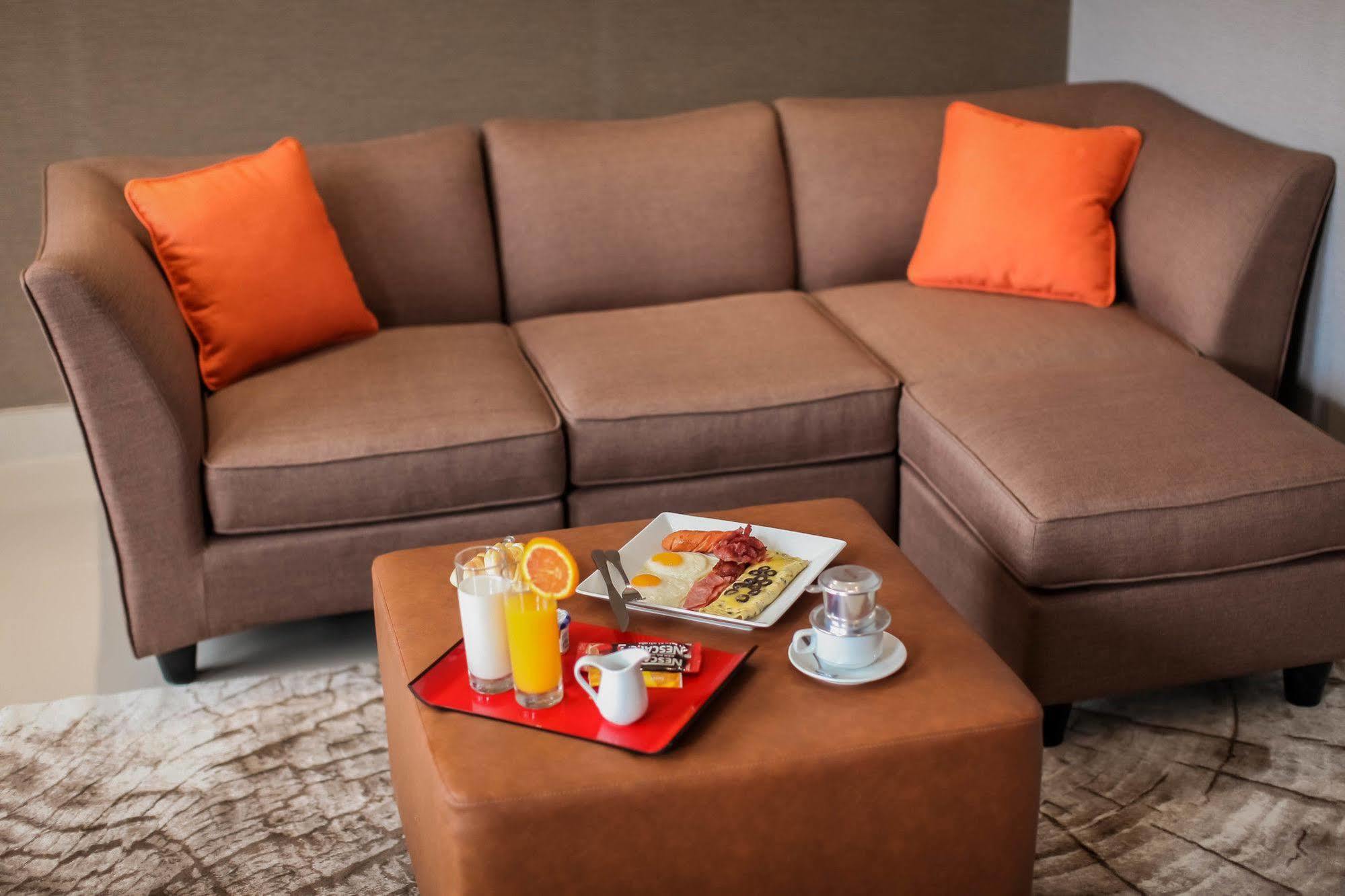 Compass Living Joy Aparthotel Ho Şi Min Exterior foto