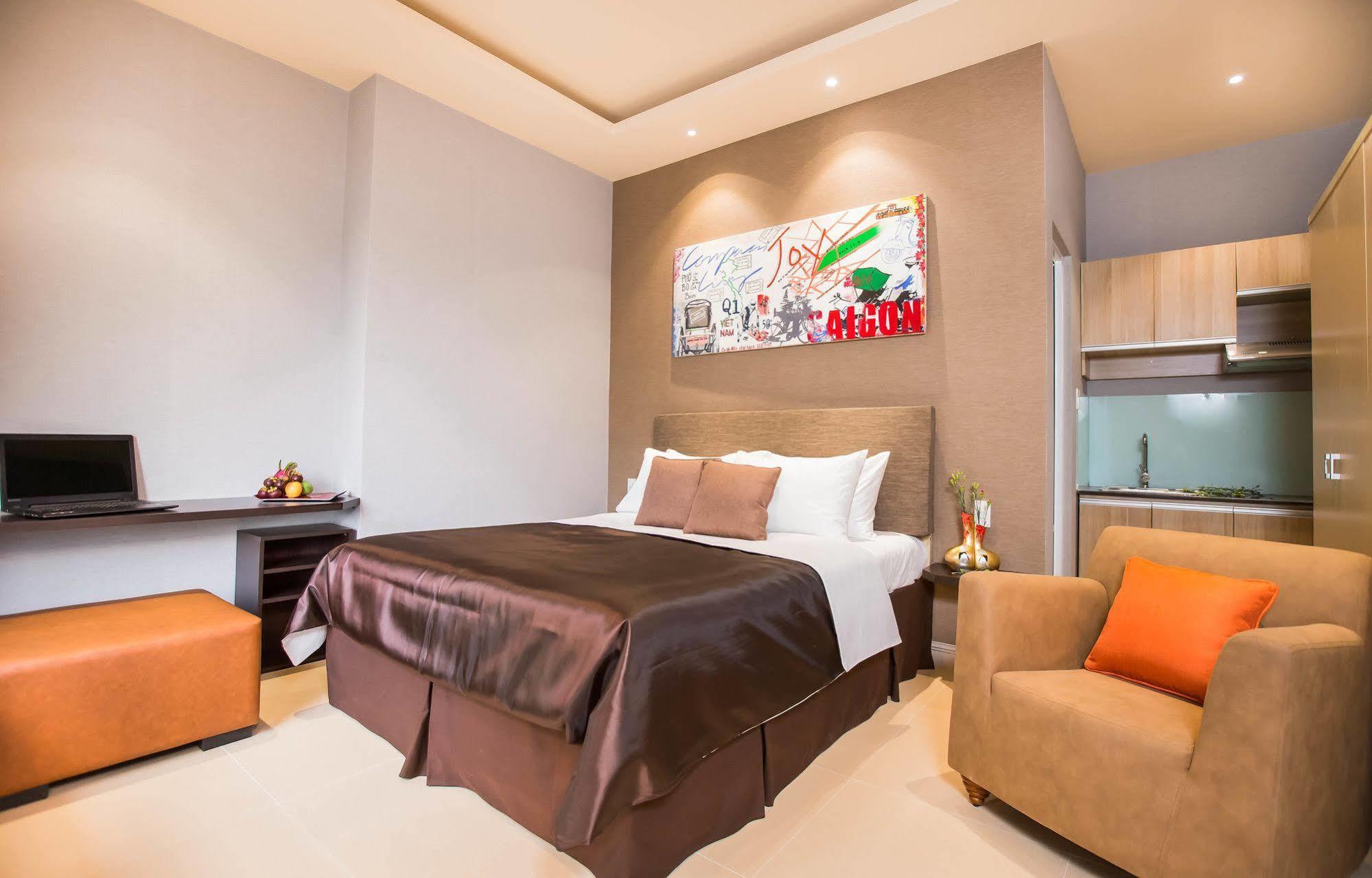 Compass Living Joy Aparthotel Ho Şi Min Exterior foto